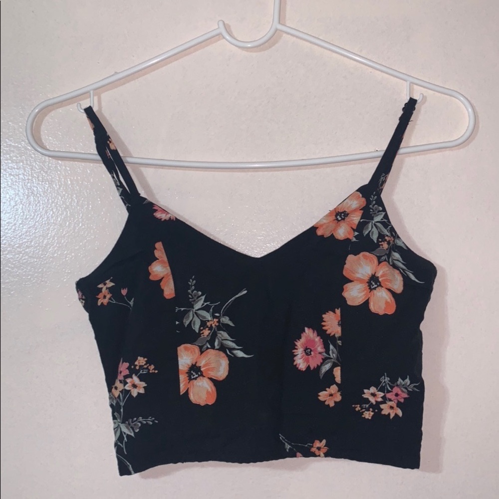 H&M CROP TOP